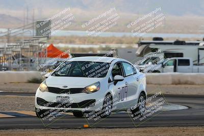 media/Jan-26-2025-SCCA SD (Sun) [[bcf61ed115]]/4-Women Novice/Session 2 (Turn 2)/